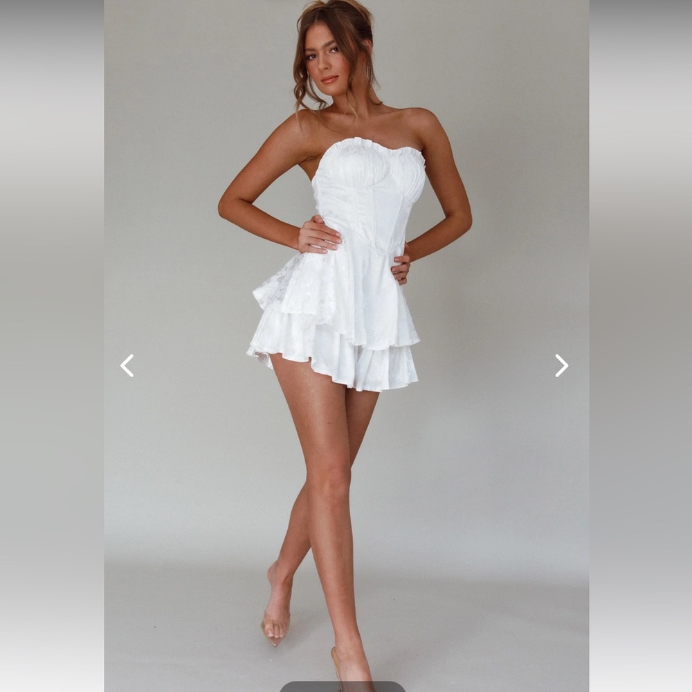 PARIS MUSE GATHERED BUST ROMPER WHITE